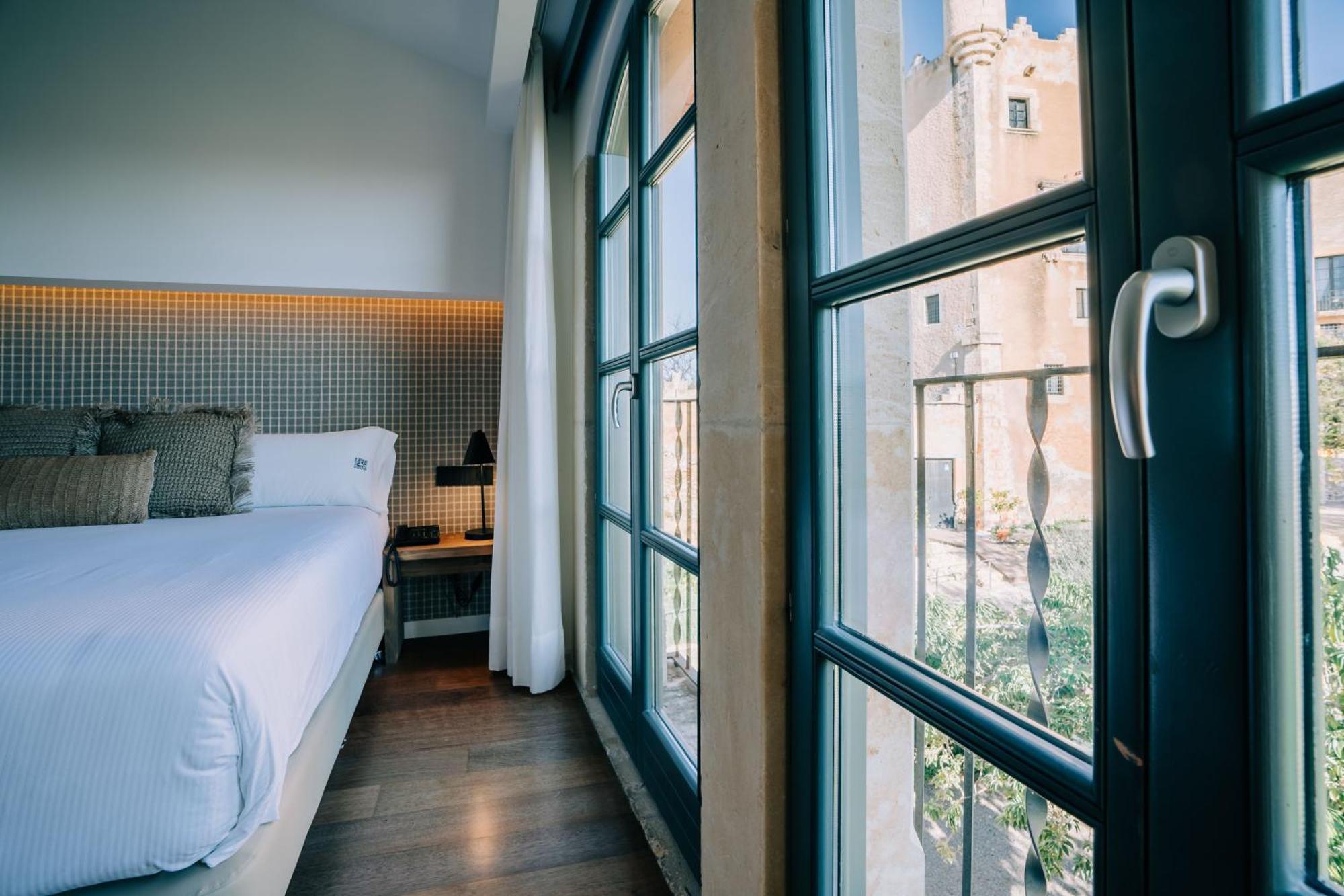 Suite Room